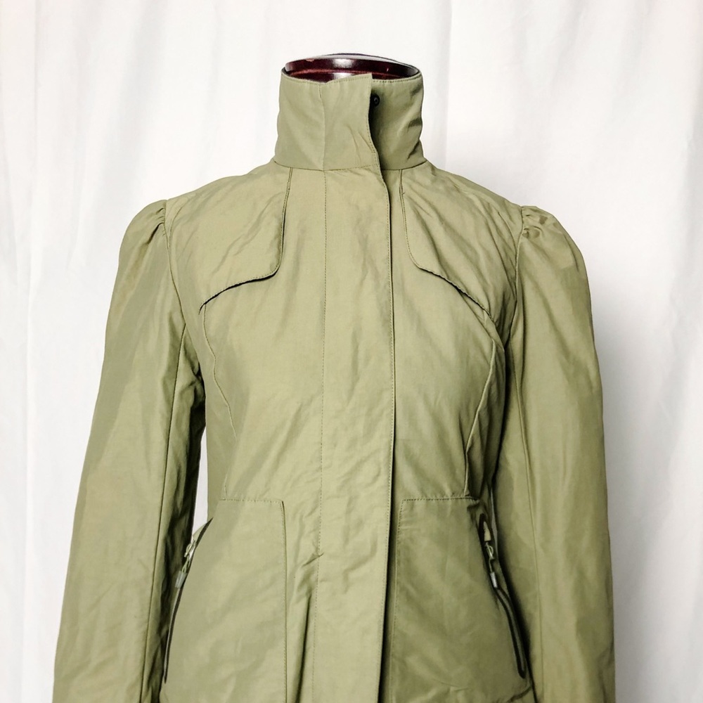 Helly Hansen Jacket - Picture 3 of 5